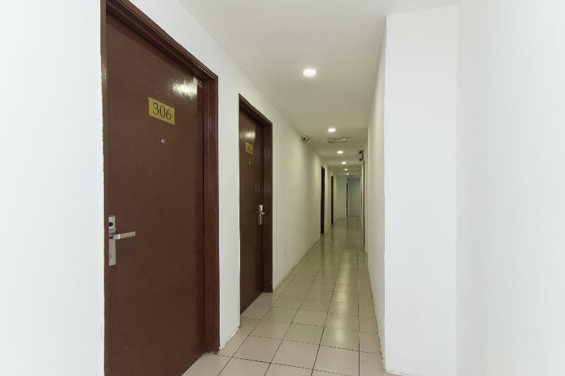 Oyo 280 Hotel Dragon Inn Kuala Lumpur Exterior foto